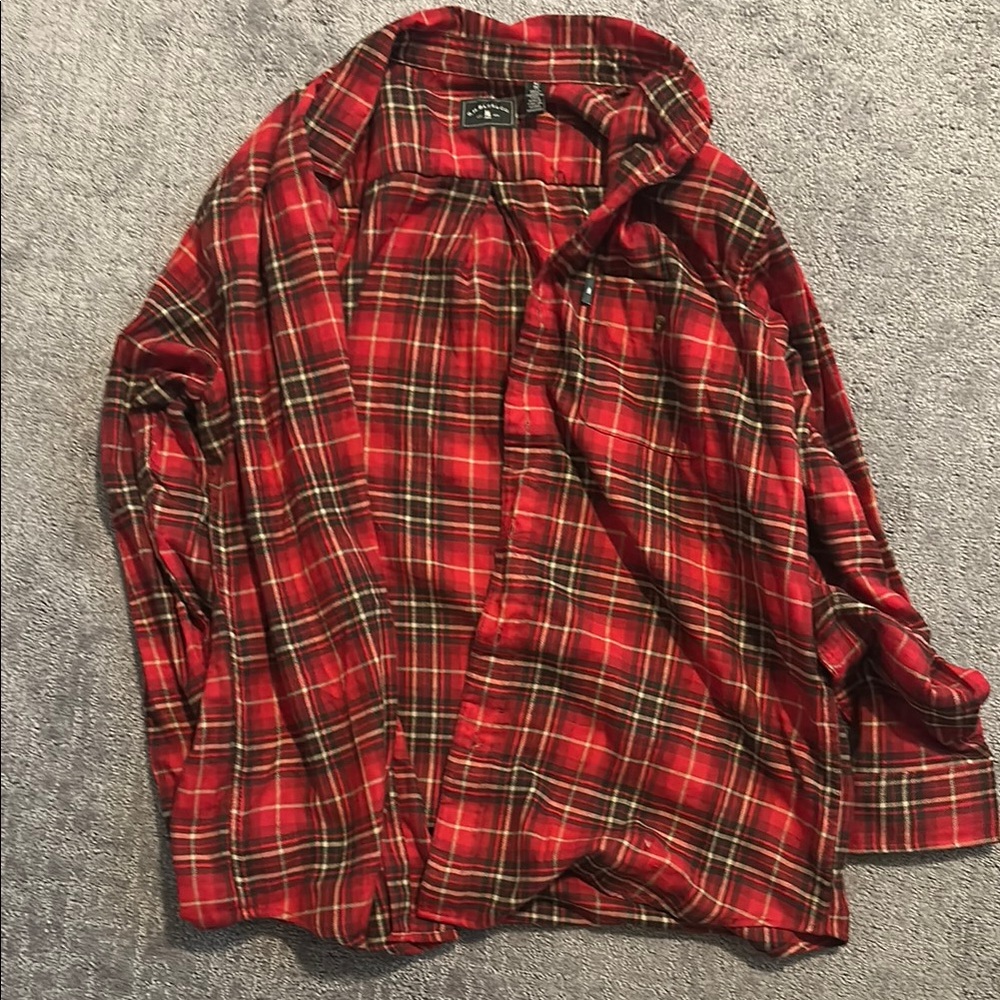 G.H. Bass & Co. Red and Black Casual Button Down Shirt